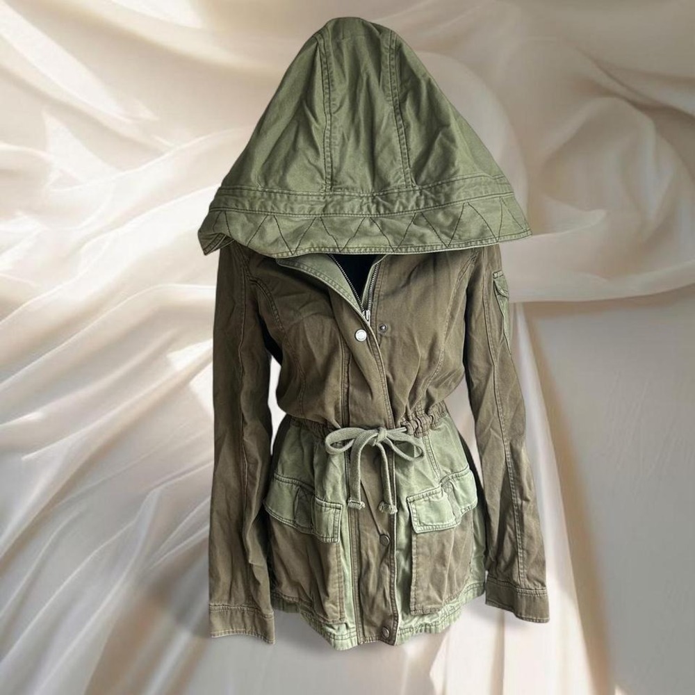 Hollister Green and khaki militaryinspired jacket with hood and drawstring waist